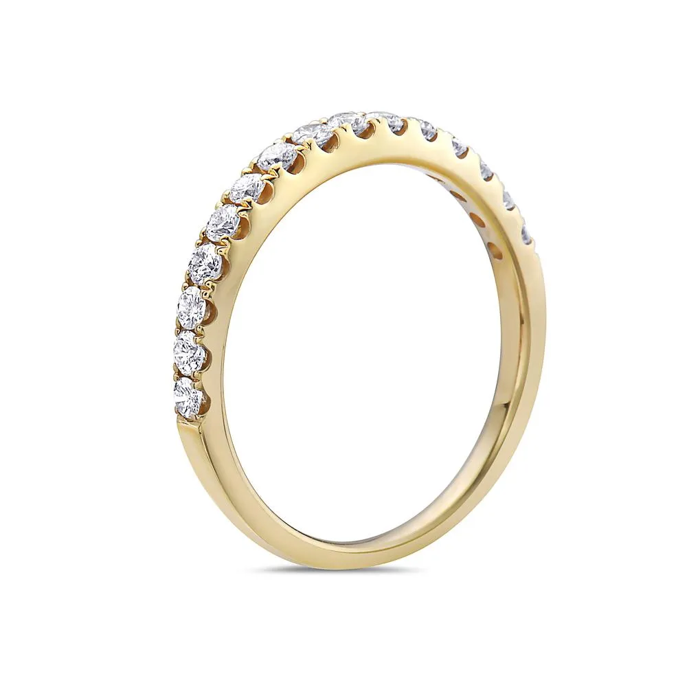 18K Yellow Gold Wedding Band with 0.45 CT Diamond for Women