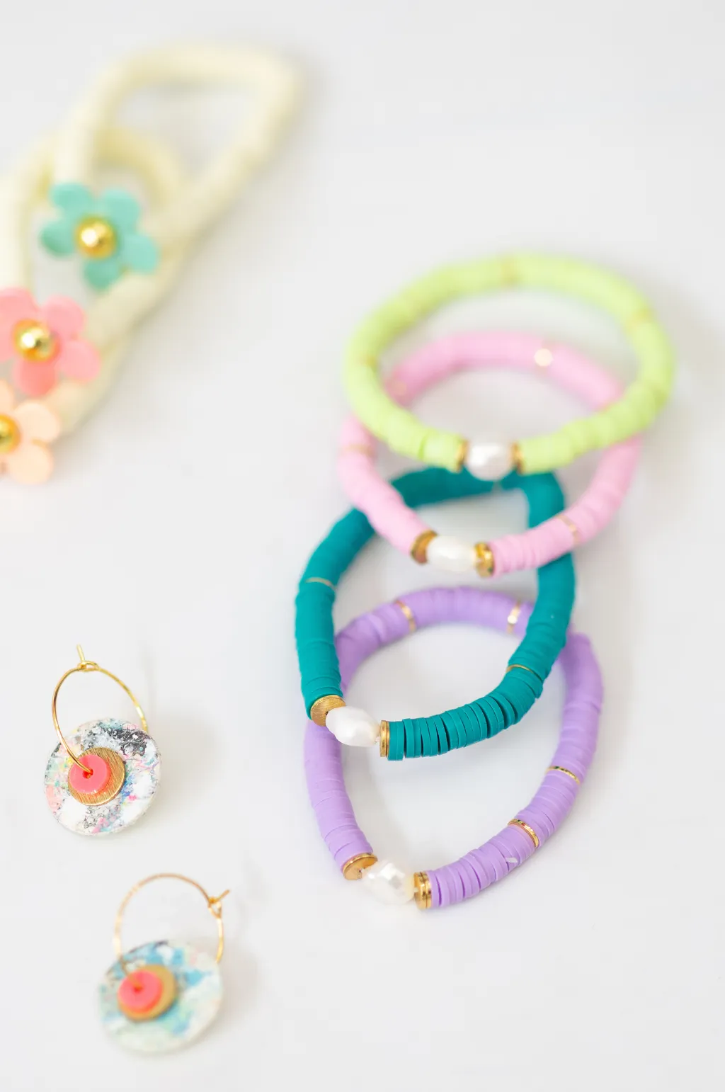 Annie Claire Designs Clay Pearl Bracelet - Gracie