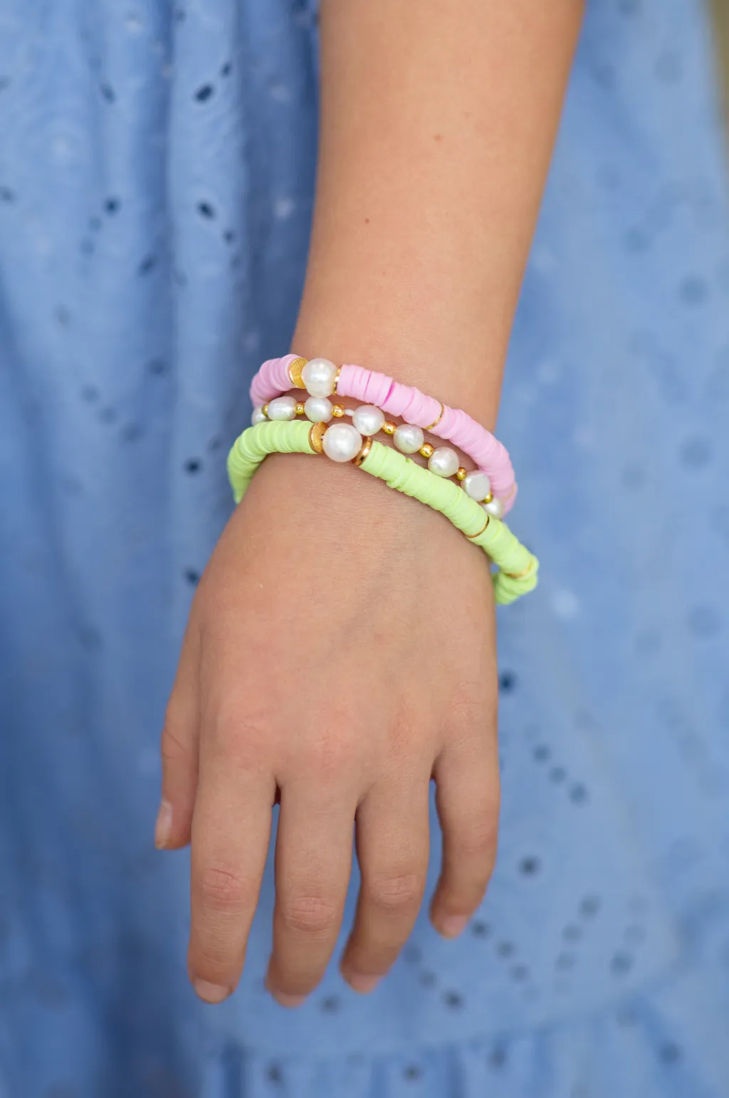 Annie Claire Designs Clay Pearl Bracelet - Gracie