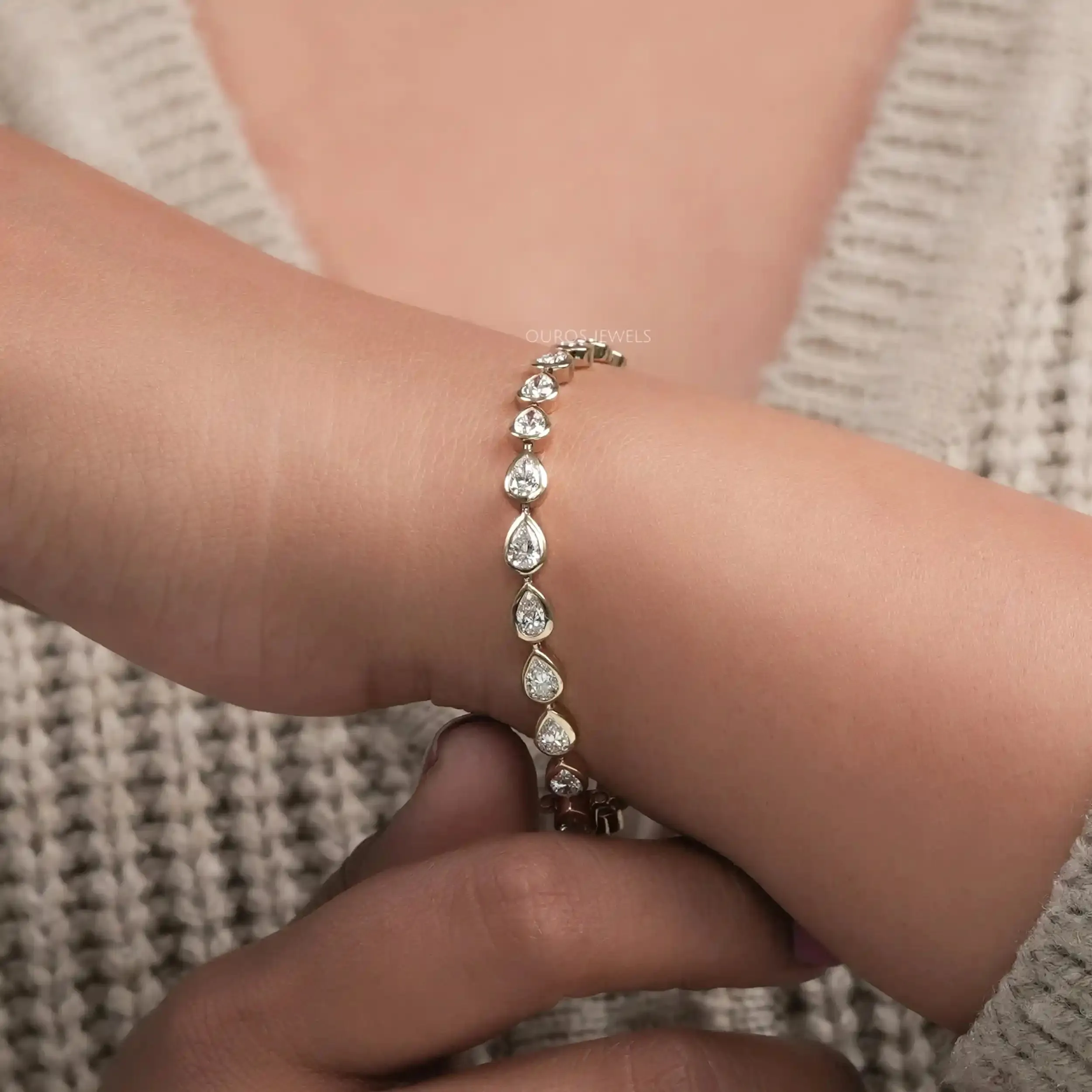 Pear Cut Bezel Set Tennis Bracelet in East West Style