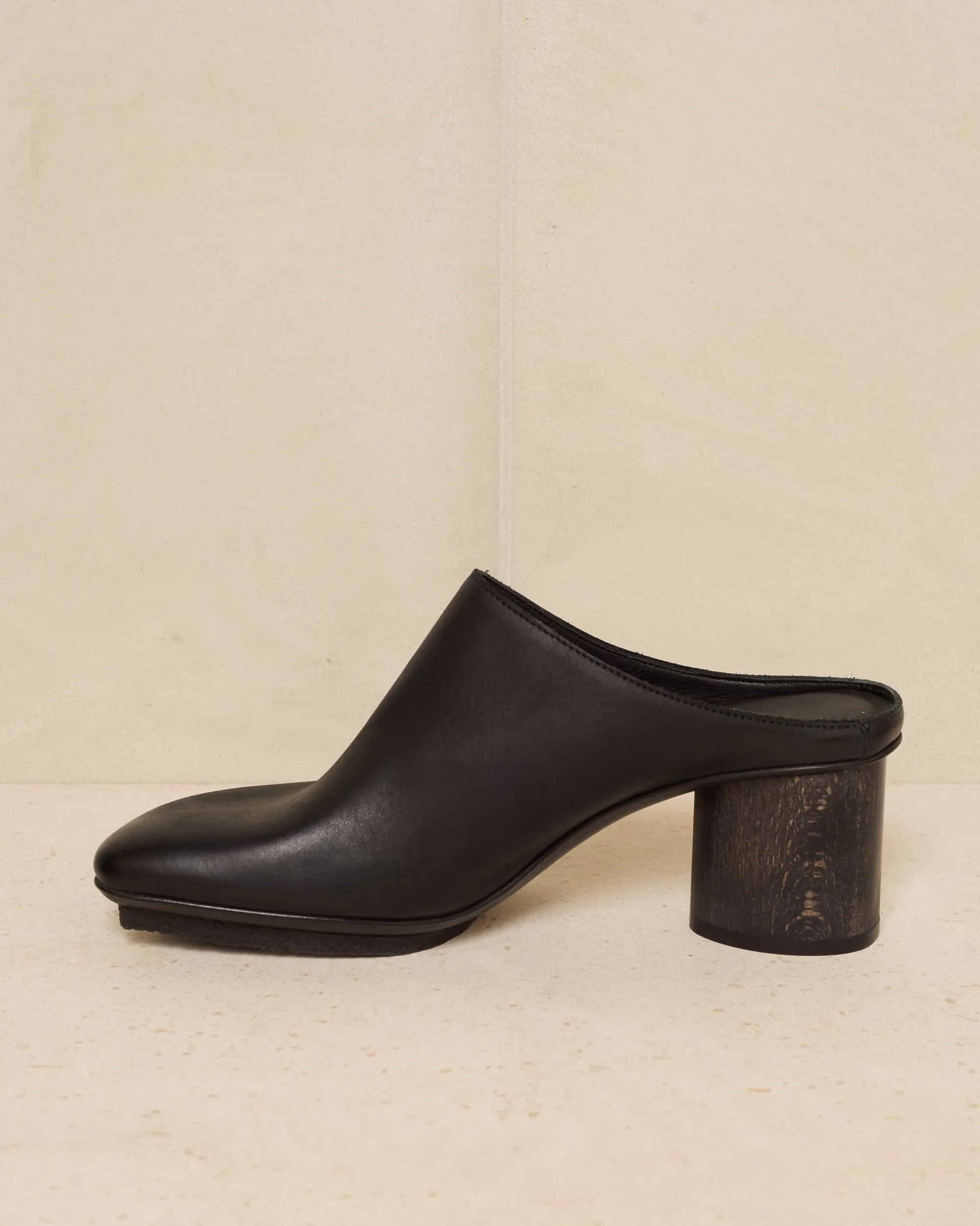 Black Stone Mules