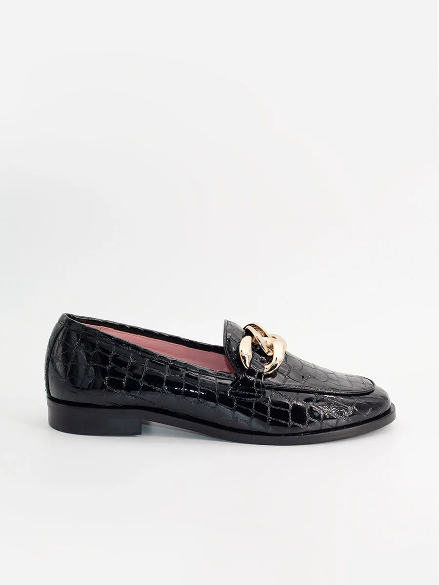 Black Venus Chain-Effect Coco Moccasins