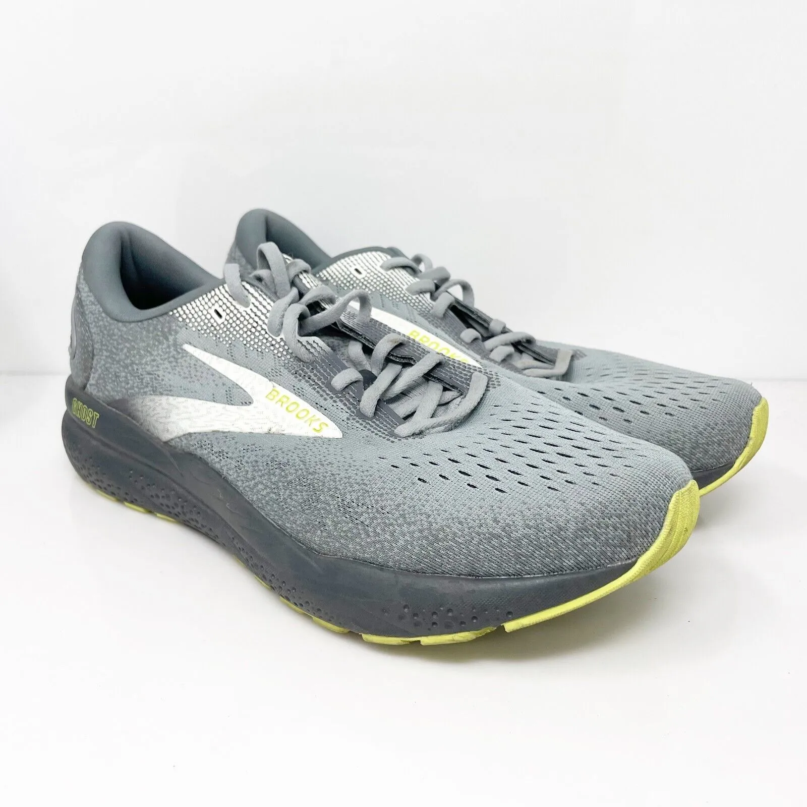 Brooks Mens Ghost 16 1104182E040 Gray Running Shoes Sneakers Size 11 2E