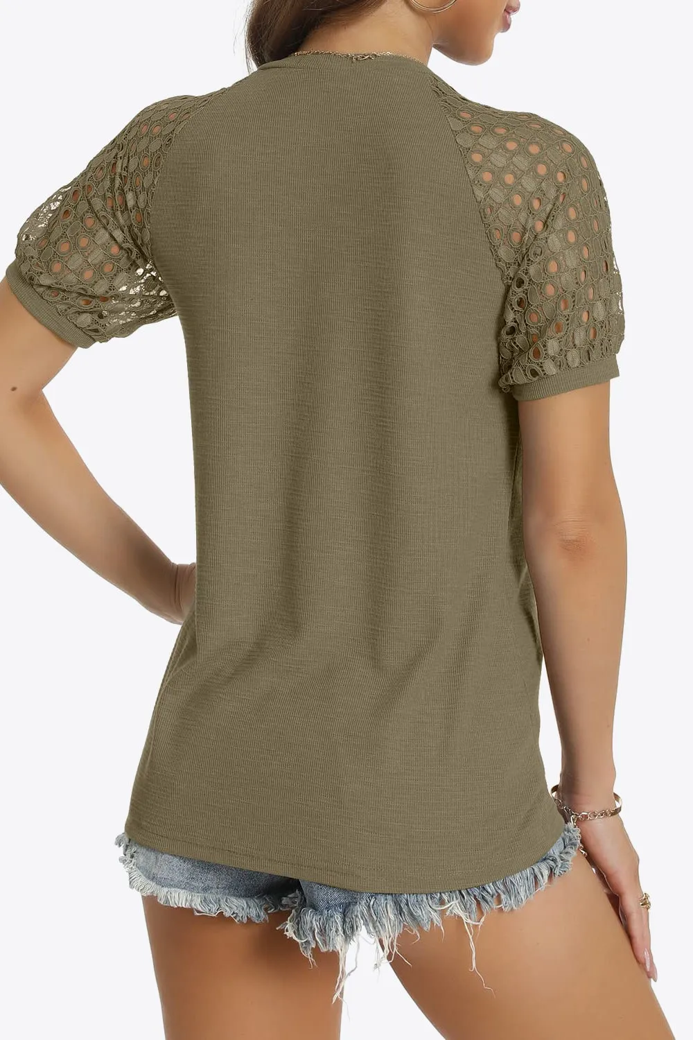 Urban Woman T-shirt.