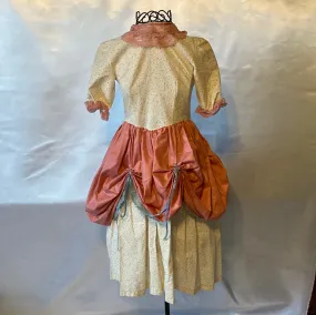 Preowned Colonial Girl Child Medium Dress Up