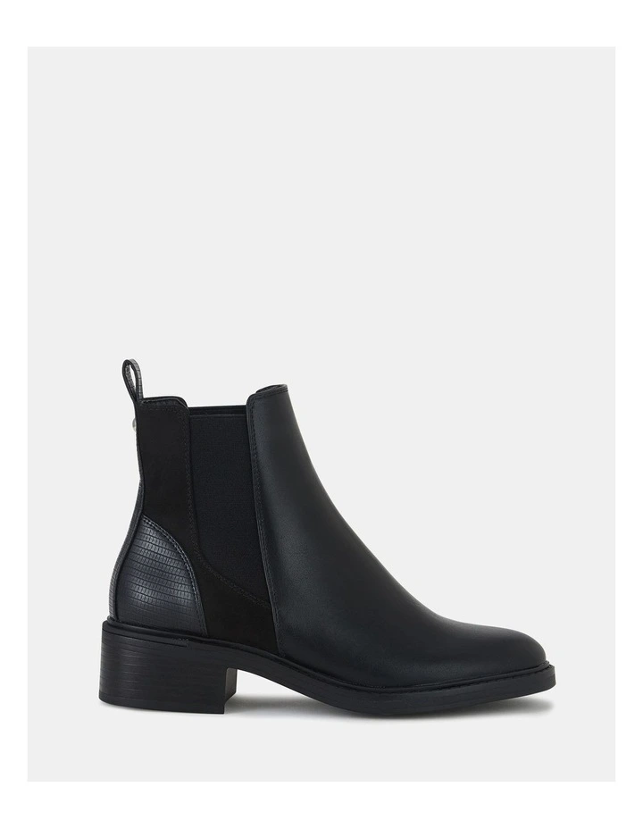 Black Daniela Boots