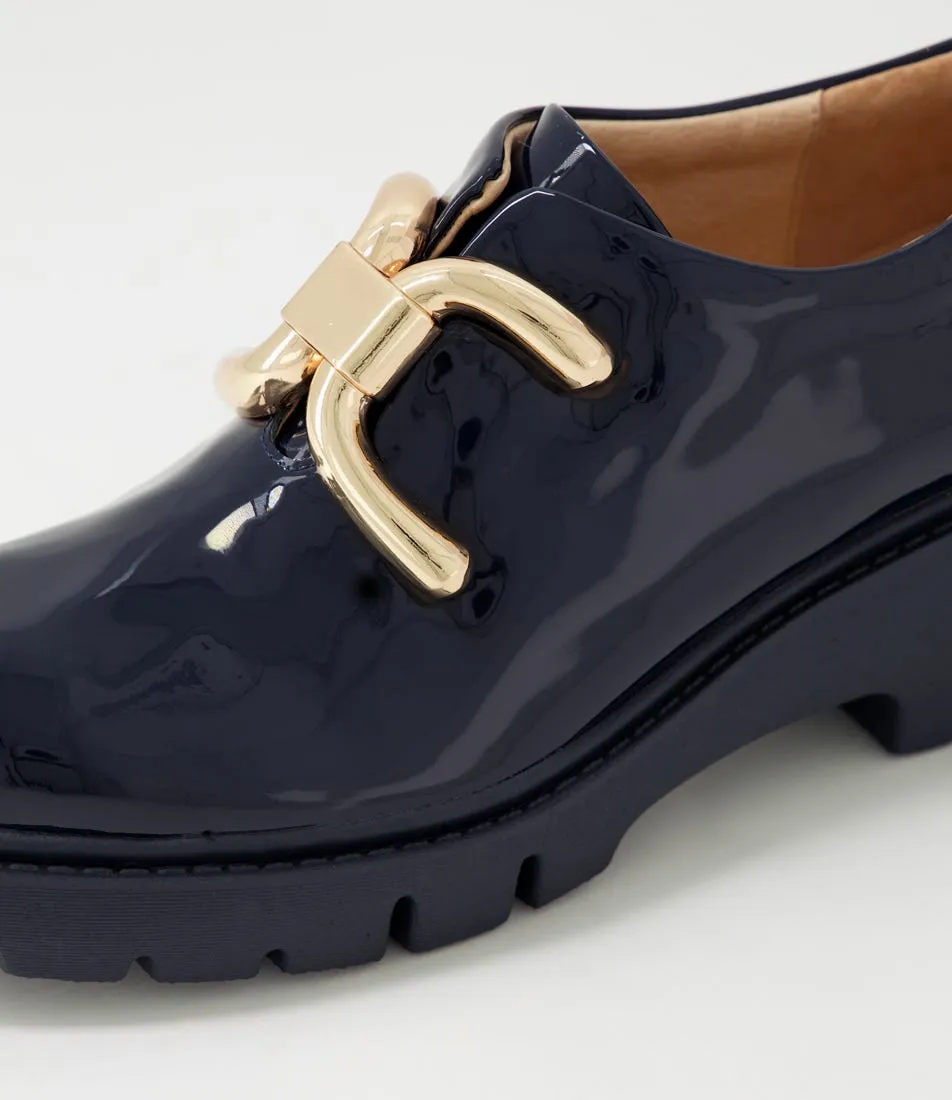 DJANGO & JULIETTE Usling Navy Patent Leather Heels