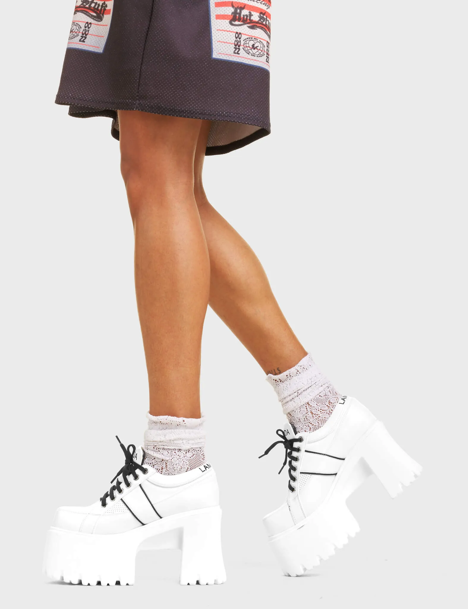 Easy Going Chunky Platform Sneakers