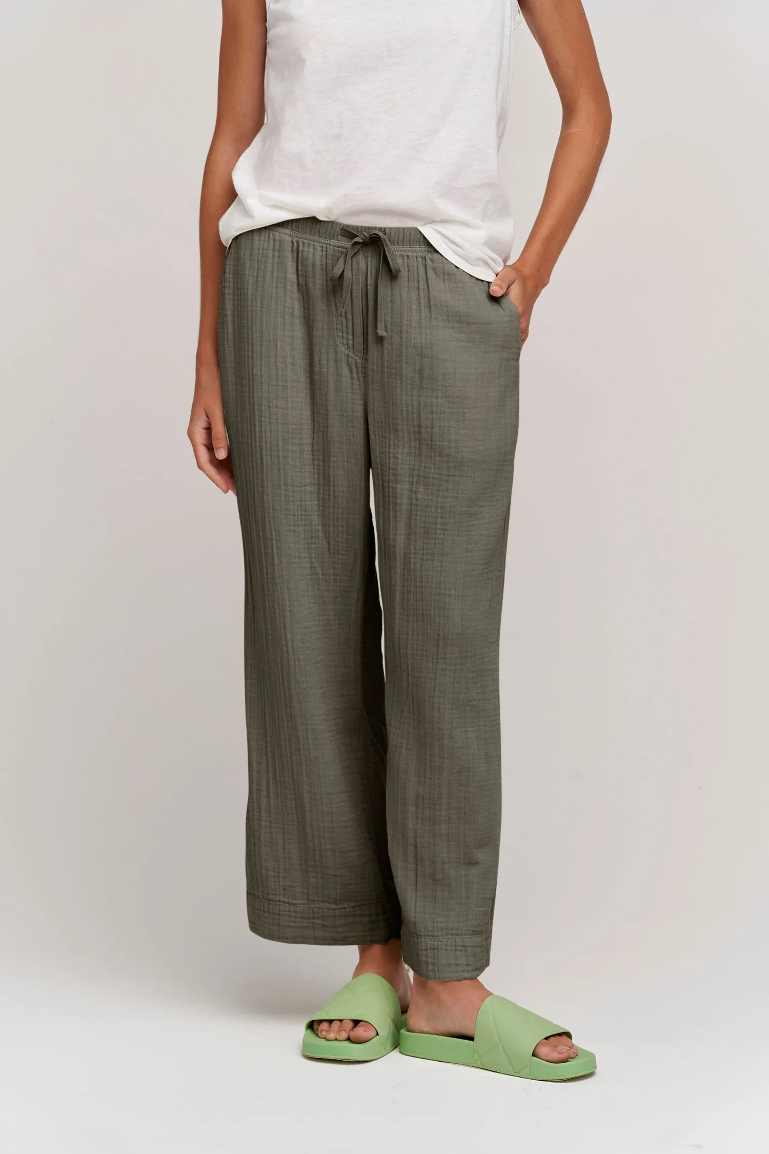 FRANNY COTTON GAUZE TROUSERS IN CAVIAR