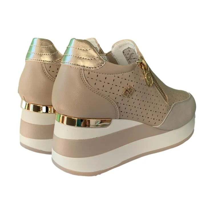 Gold & Gold GB826 Beige Women's Sneakers