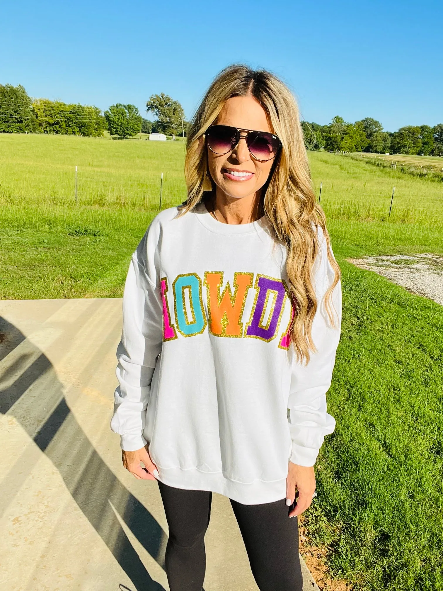 HOWDY SWEATSHIRT