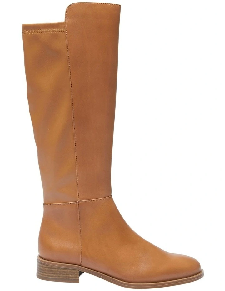 Tan Glove Boots with Jackpot Style