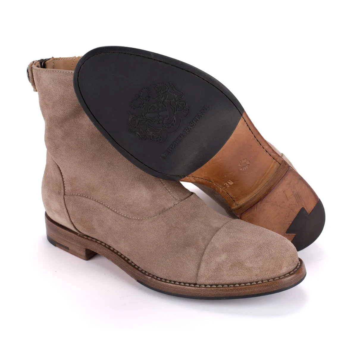 MAYA 509 Natural boots can be rewritten as MAYA 509 Organic boots for better search visibility.