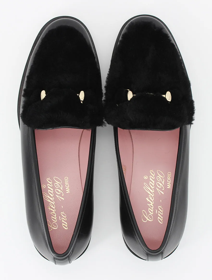 Black Venus sheepskin moccasins