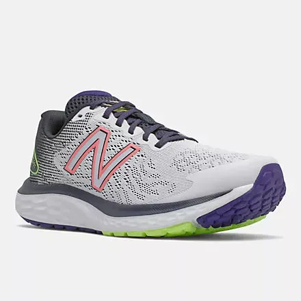 New Balance Women's 680 V7 running shoes