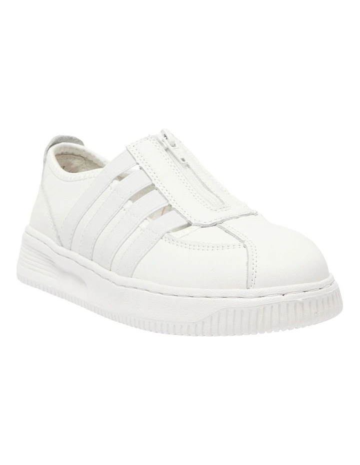 Newport Sneakers in White Leather