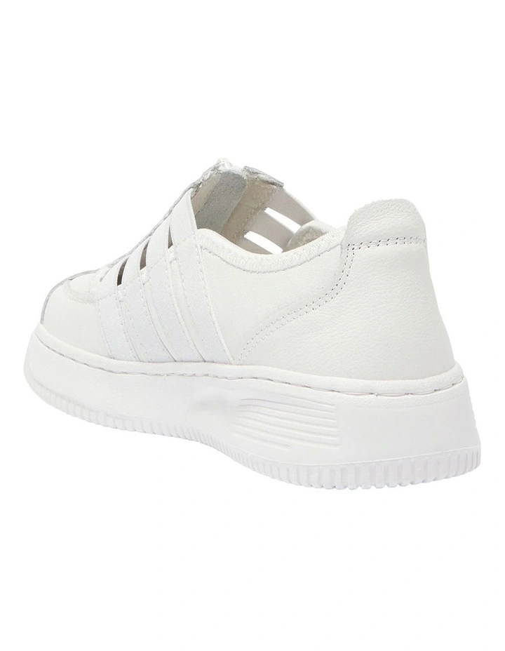 Newport Sneakers in White Leather