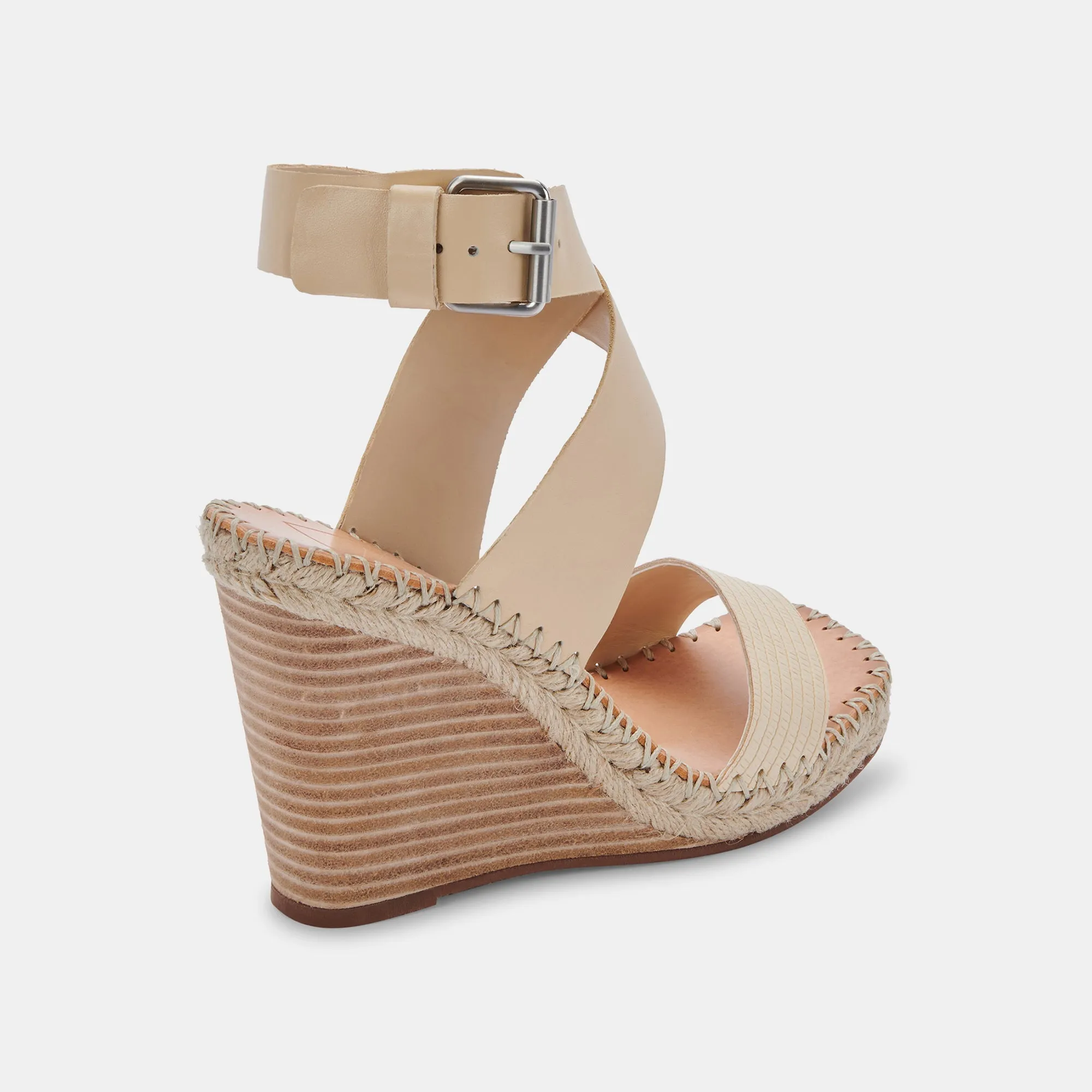 NEZZA WEDGES VANILLA LEATHER re:vita