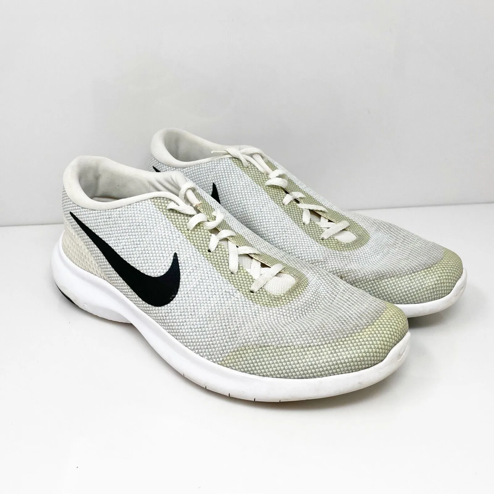 Nike Mens Flex Experience RN 7 AA7405-100 Gray Running Shoes Sneakers Size 9.5 W