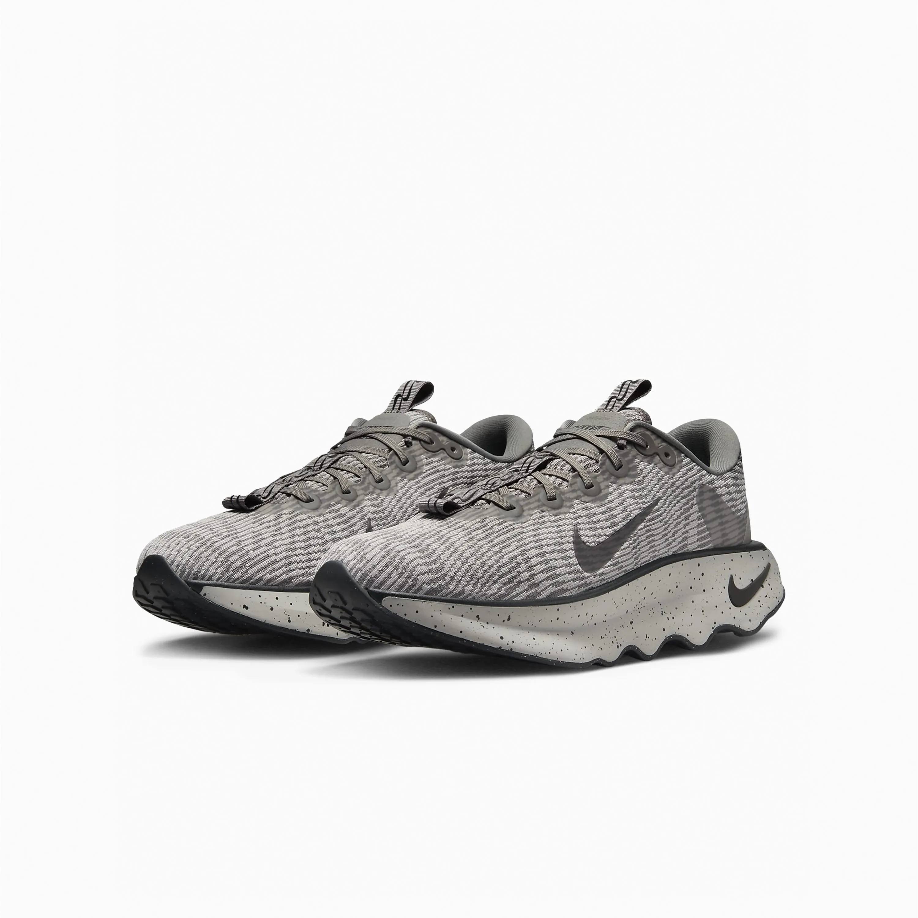 NIKE MOTIVA WALKING SHOES LIGHT IRON ORE & FLAT PEWTER - DV1237