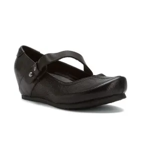 OTBT Women's Salem Wedges