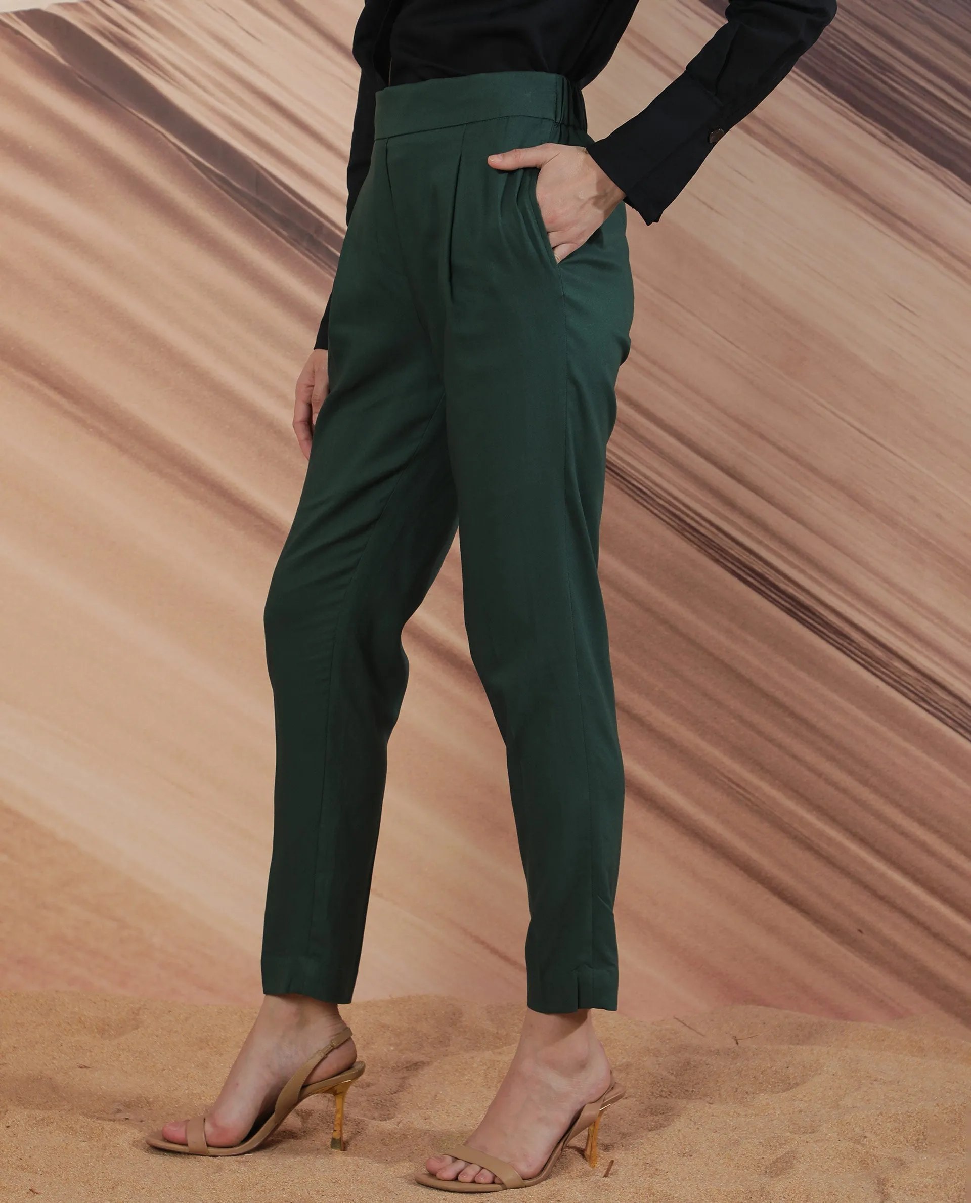 Rareism Women Rosalia Dark Green Poly Viscose Fabric Relaxed Fit Mid Rise Solid Ankle Length Trousers