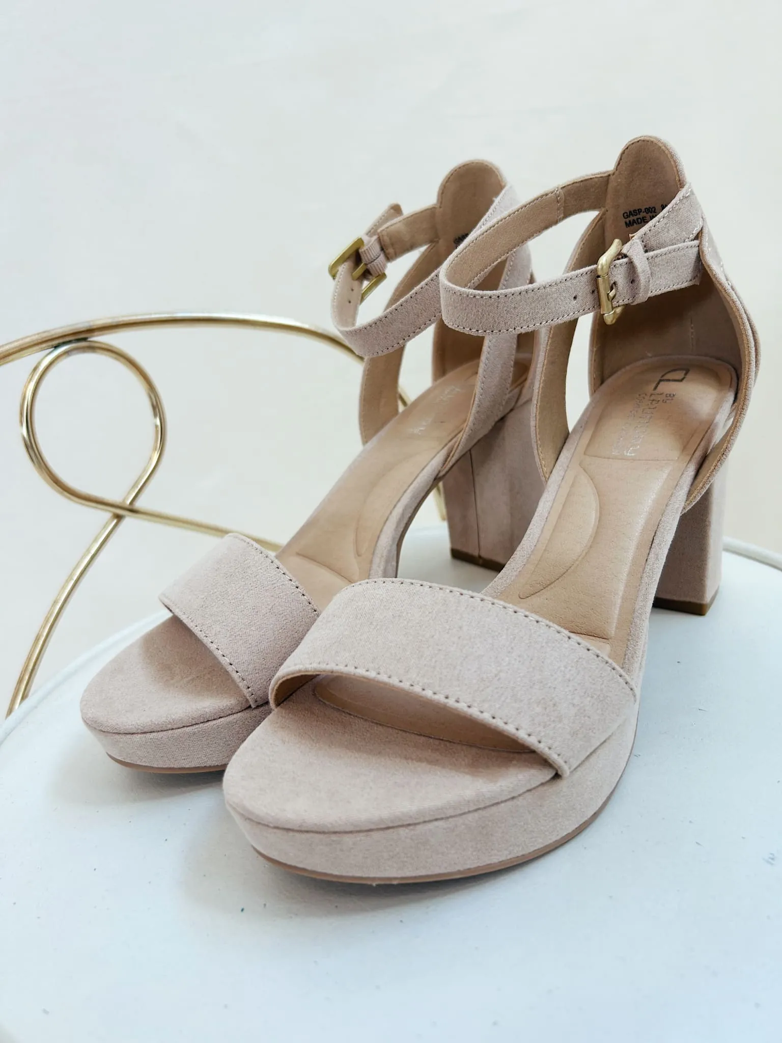 The Go On Nude Heels