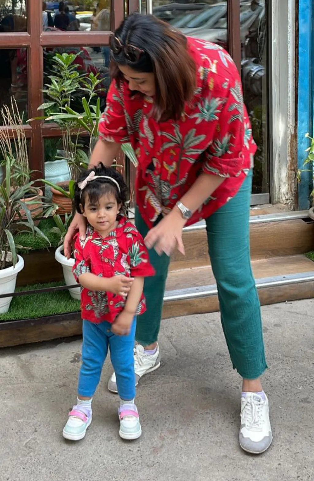 Tropical Jungle Print Twinning Shirt (Women & Kid)