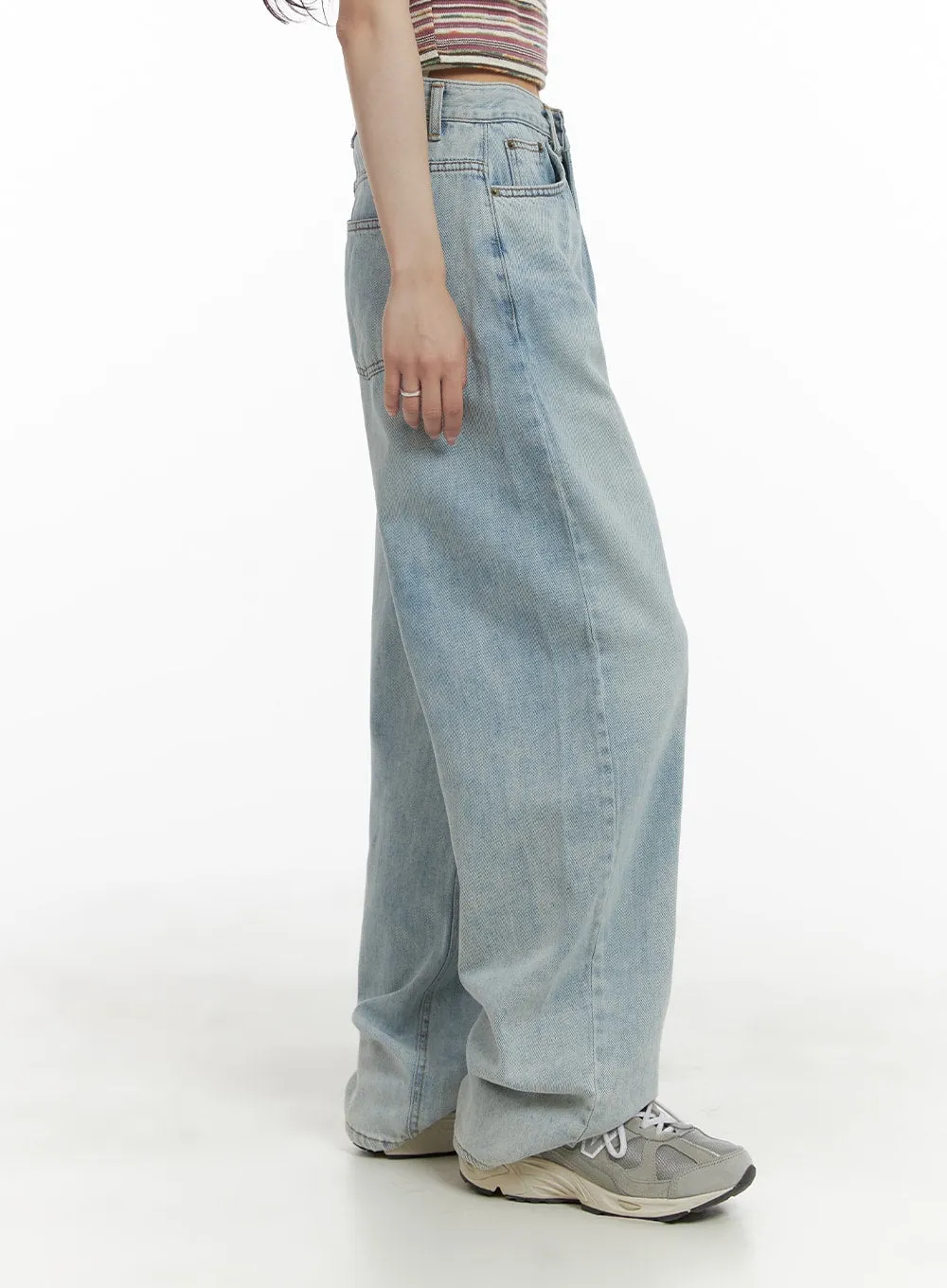 Washed Denim CA408 Wide Fit Straight Jeans