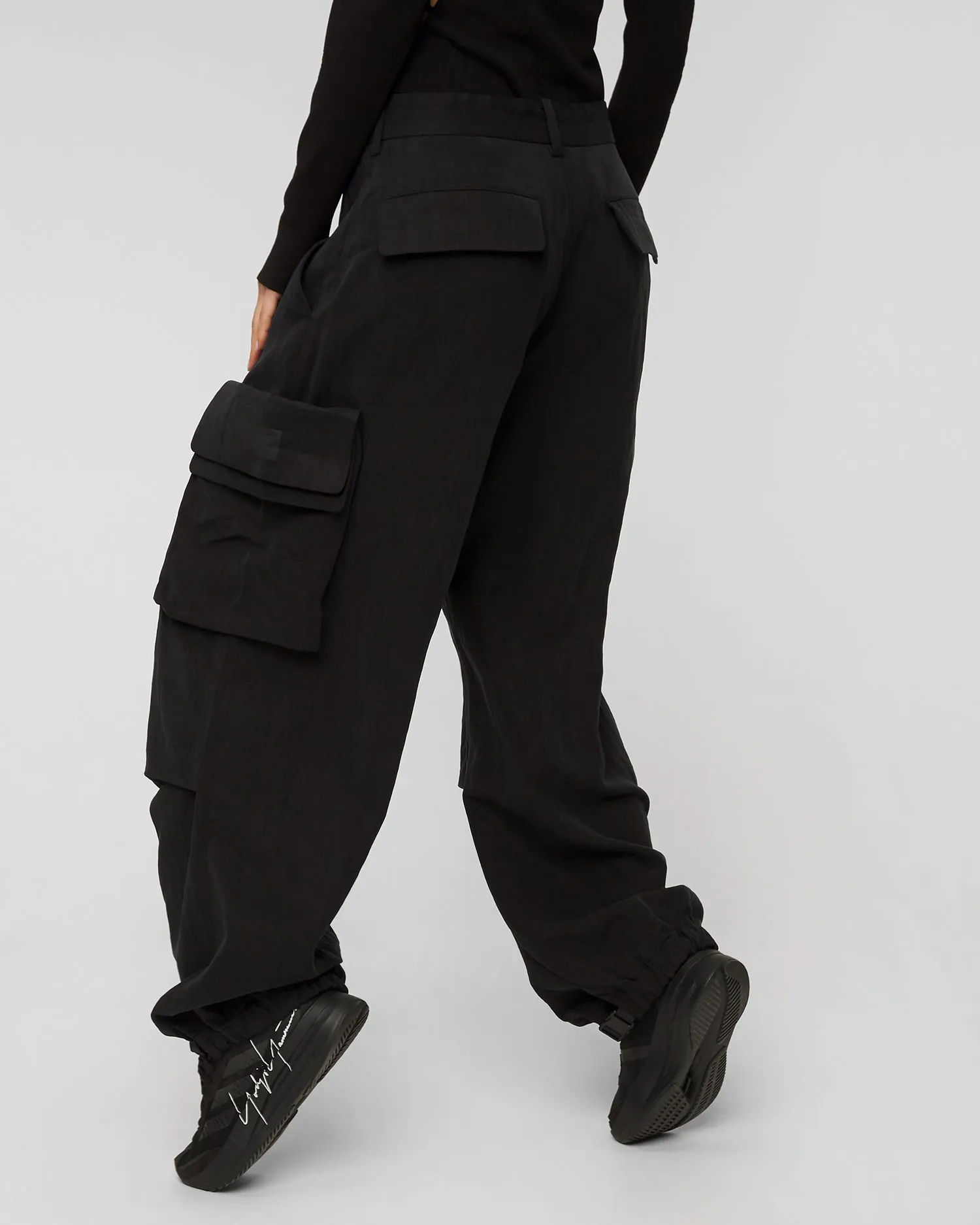 Women's black cargo trousers Y-3 il2063-black