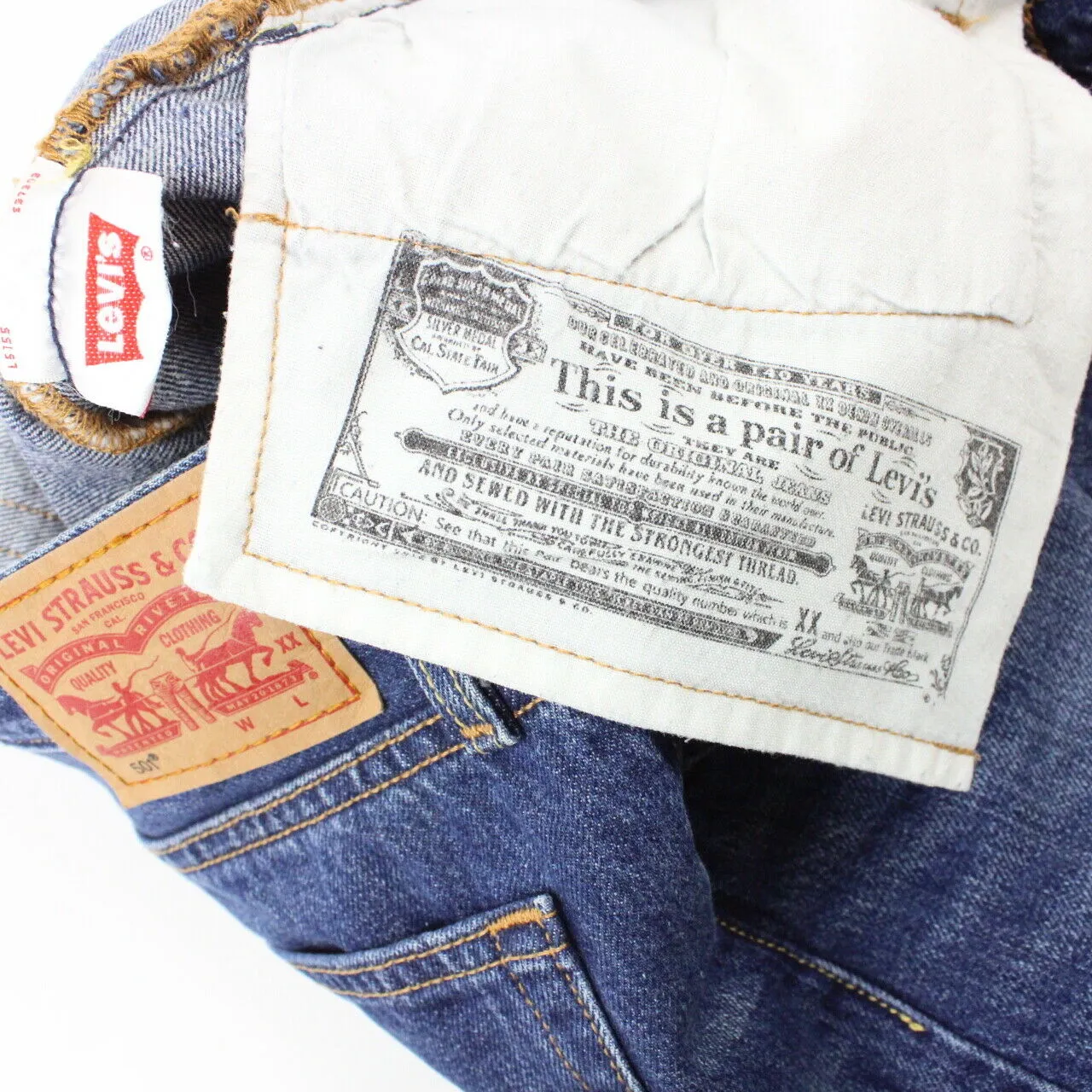 Womens LEVIS 501 Jeans Mid Blue | W32 L32