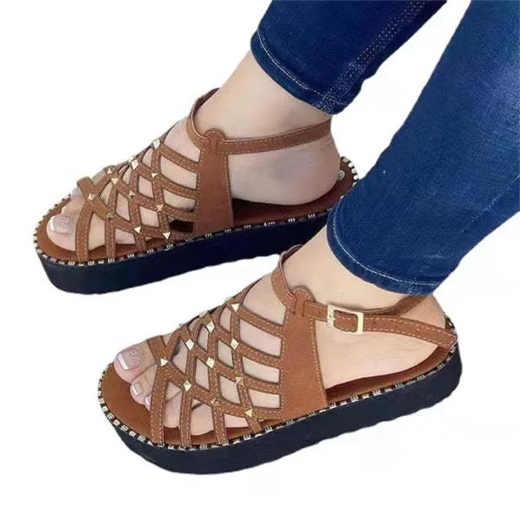 Summer Women's Peep Toe Beach Sandals with Rivets and Non-Slip Rubber Sole.